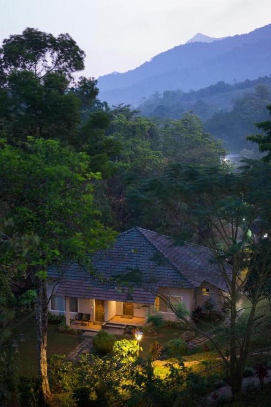 Hotel Abad Brookside Wayanad à Vythiri Extérieur photo