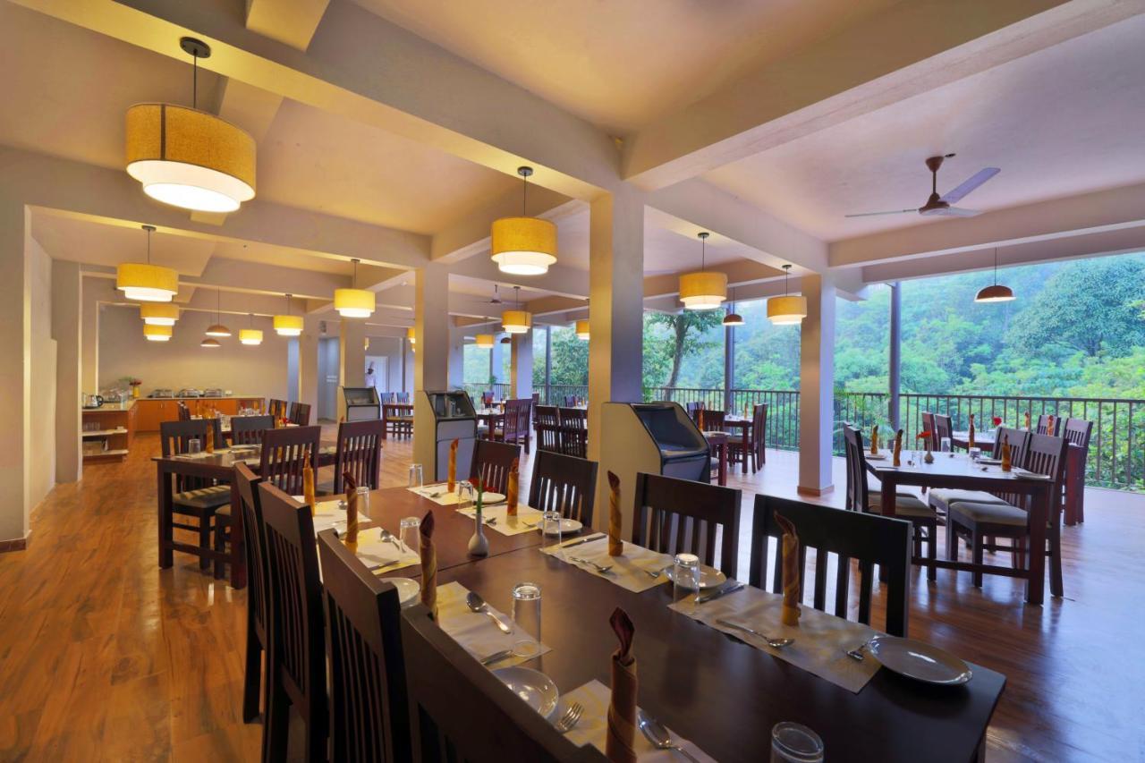 Hotel Abad Brookside Wayanad à Vythiri Extérieur photo