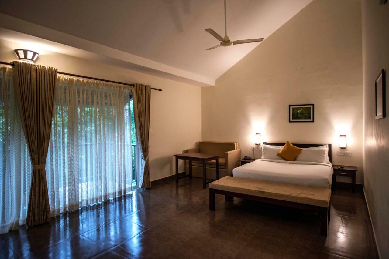 Hotel Abad Brookside Wayanad à Vythiri Extérieur photo