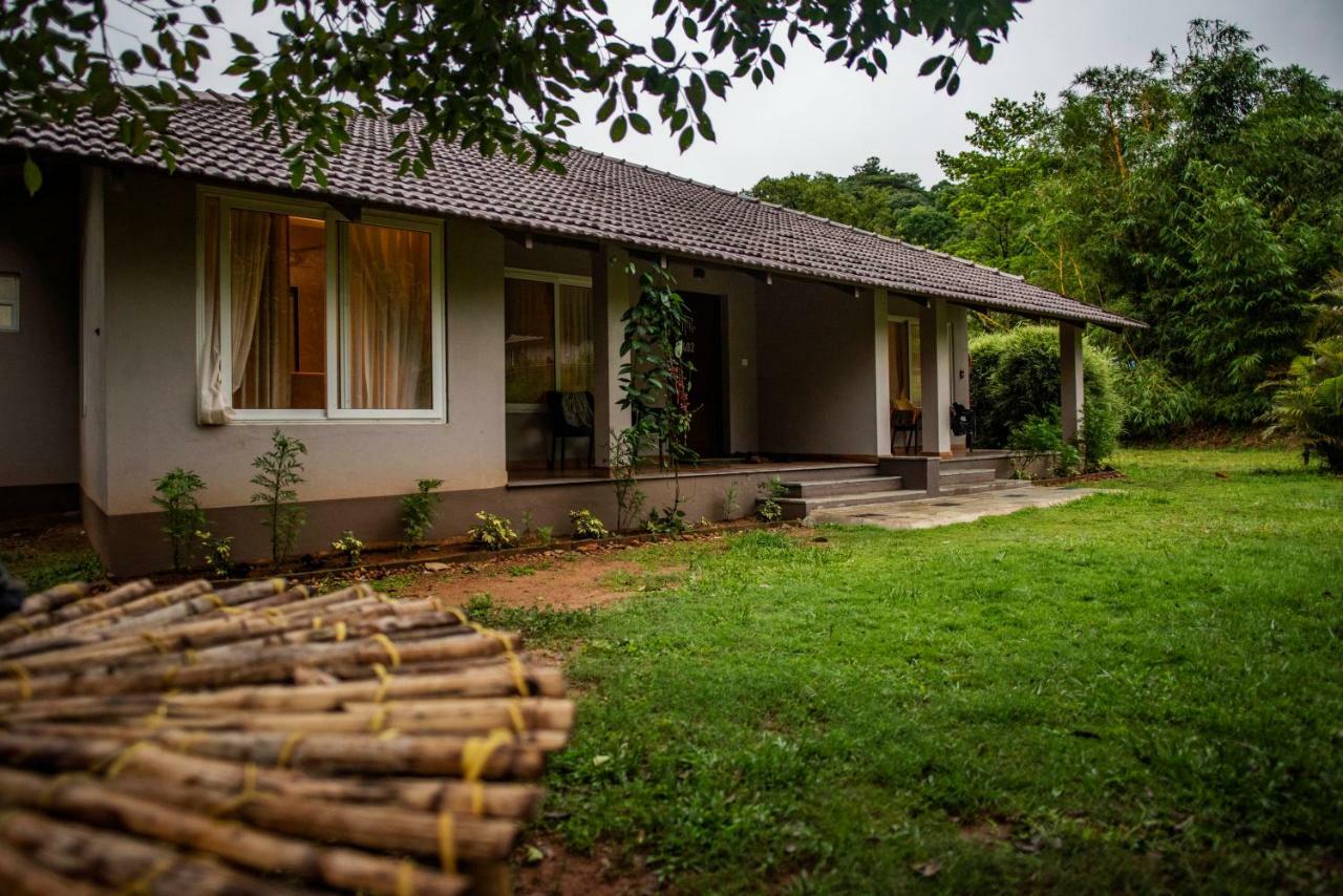 Hotel Abad Brookside Wayanad à Vythiri Extérieur photo